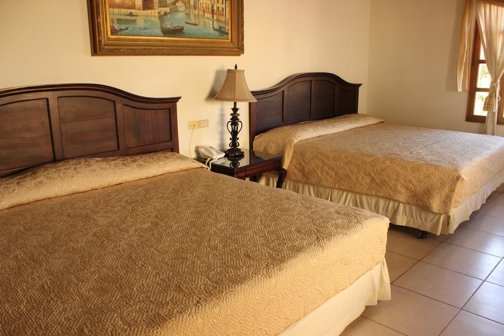 Hotel Palacio Real Granada Δωμάτιο φωτογραφία