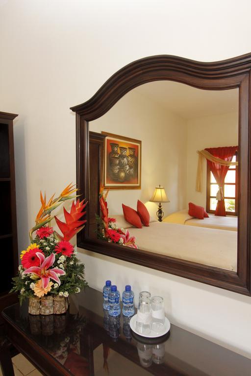 Hotel Palacio Real Granada Εξωτερικό φωτογραφία